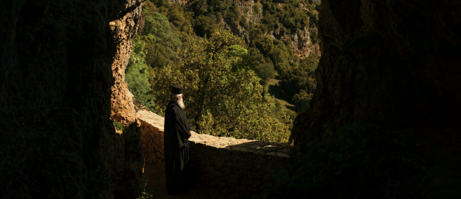 valtesiniko monk cliff